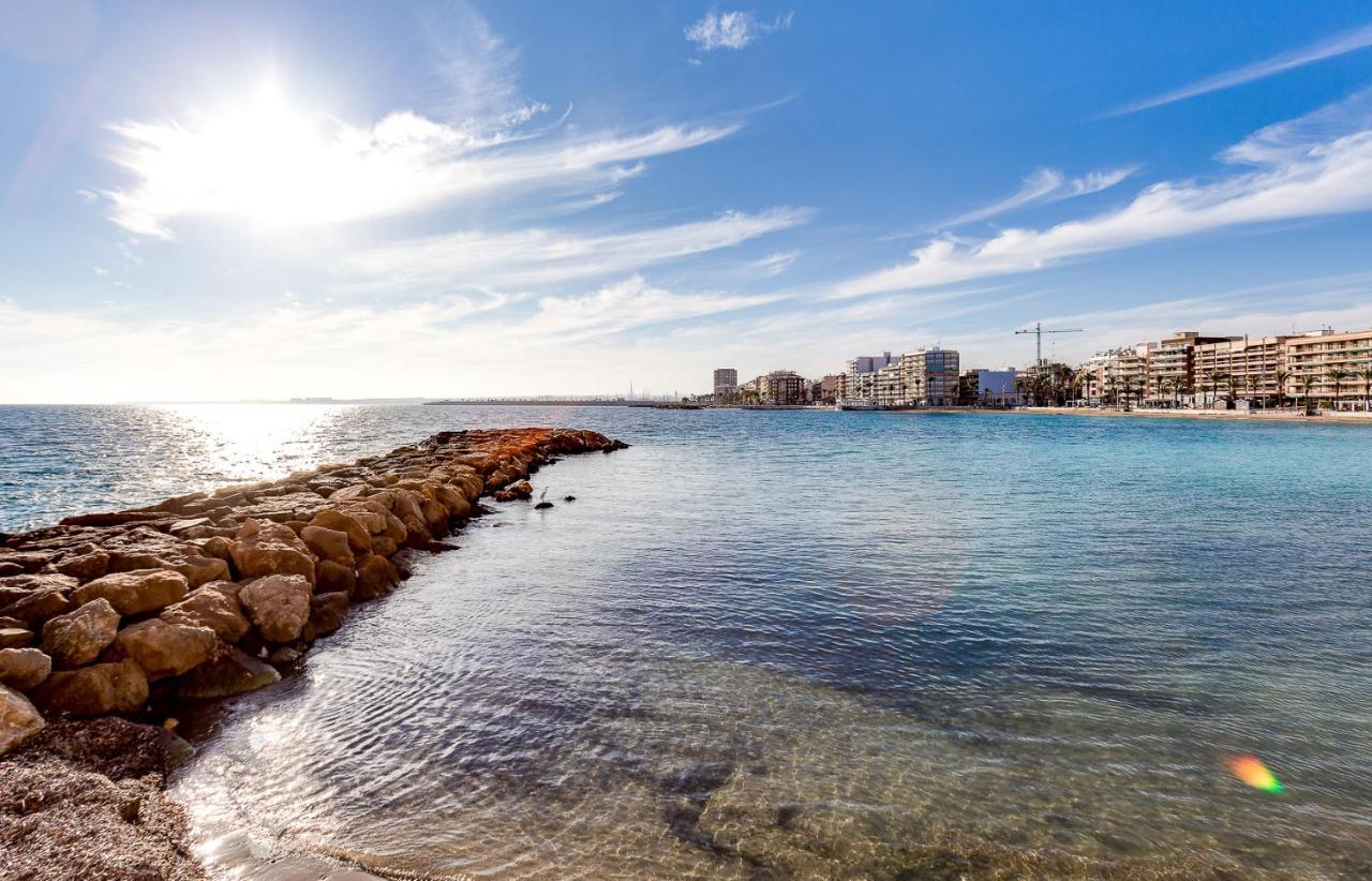 Cozy Apartment Near The Sea Torrevieja Ngoại thất bức ảnh